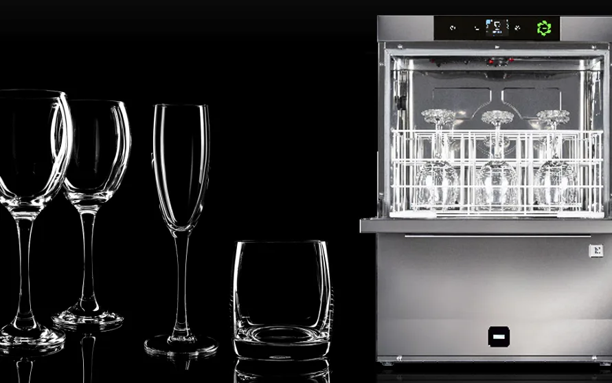 Lave-verres COMENDA et verres étincelants